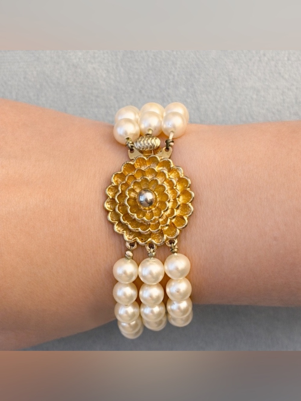 Pearl Bracelet Triple Strand Gold Floral Medallion Vintage